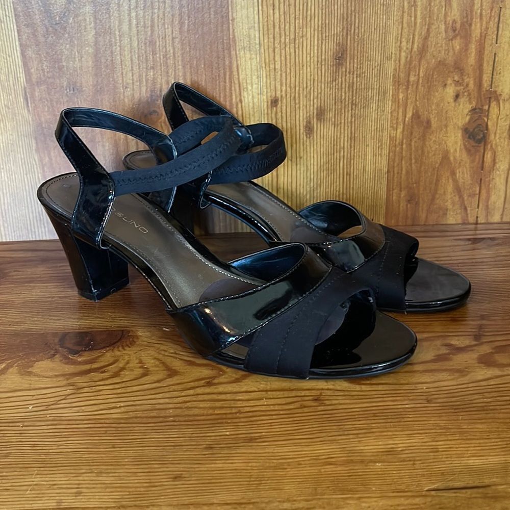 BANDALINO women’s Black Leather Chunky‎ Heels size 8.5